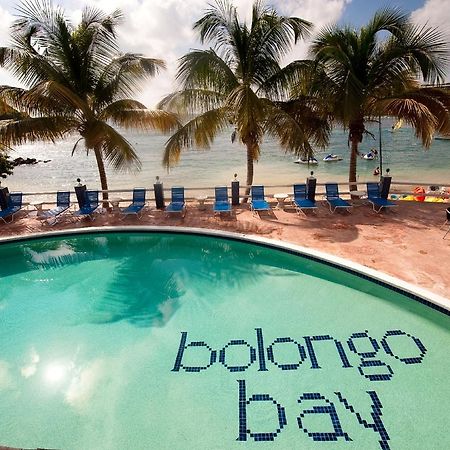 Bolongo Bay Beach Resort Удобства фото
